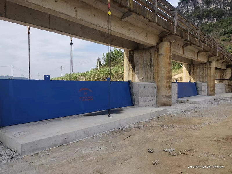 水利自控翻板閘門 水利自控翻板閘門